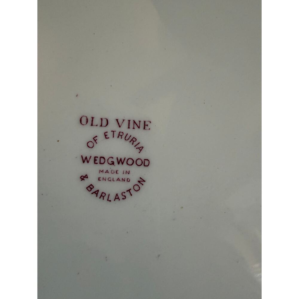 Wedgwood Old Vine  12.5” Chop Plate Round Platter Mulberry Transferware England - Picture 2 of 4